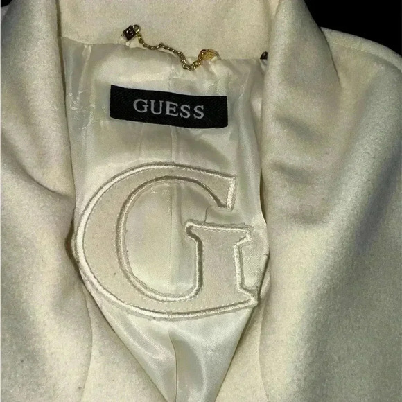 Guess Ivory and Black Coat - Picture 3 of 5